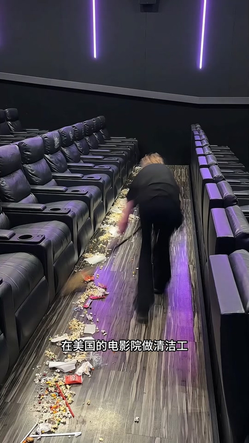 女性下面出现黄色的豆腐杂物是怎么回事的相关介绍
