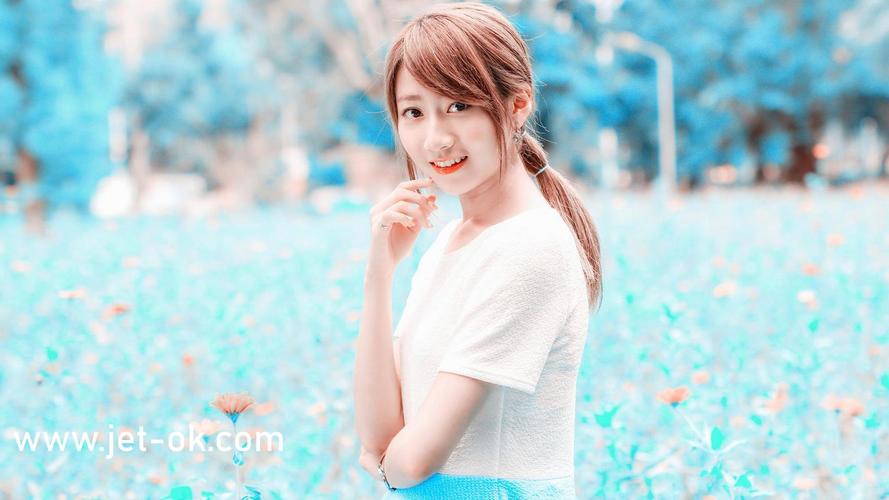 我操美女老师的相关介绍