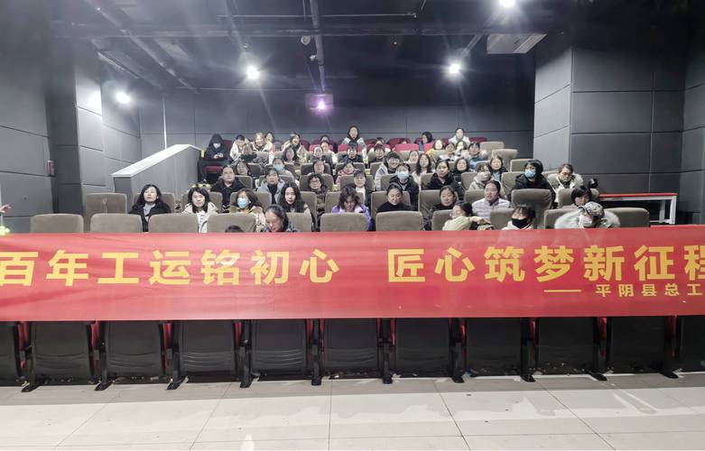 少妇无套内谢久久久久av的相关介绍