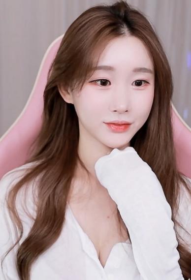 啪啪啪老师的相关介绍