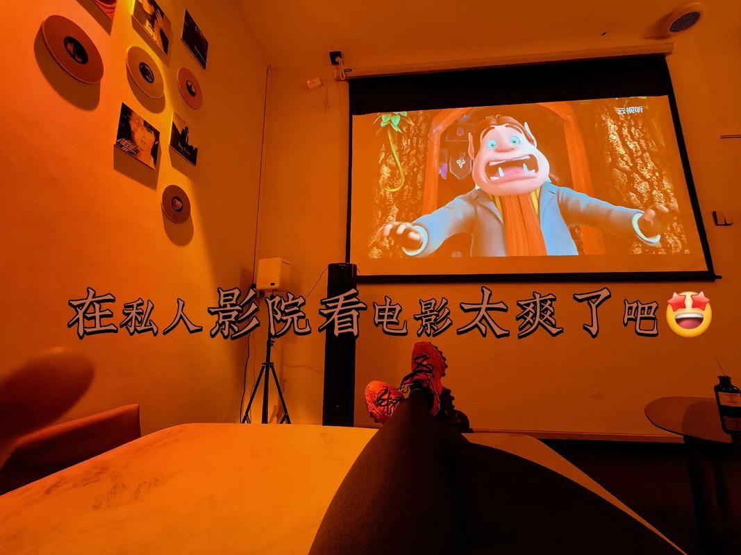 18岁禁止进入在线观看的相关介绍