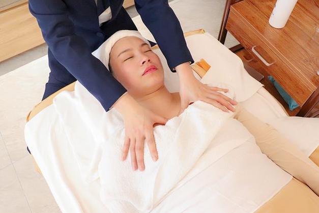 欧美按摩伦理片的相关介绍