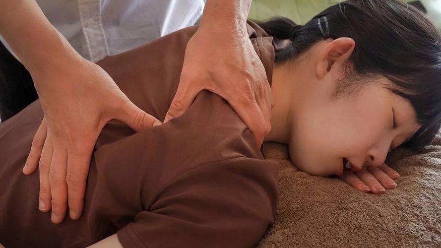 八岁半女孩有黄色分泌物正常吗的相关介绍