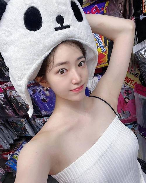 亚洲熟妇av一区的相关介绍