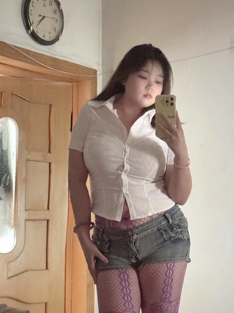 草莓影院的相关介绍