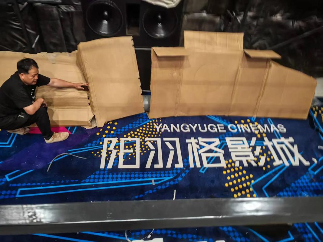 青丝影院视频在线播放的相关介绍