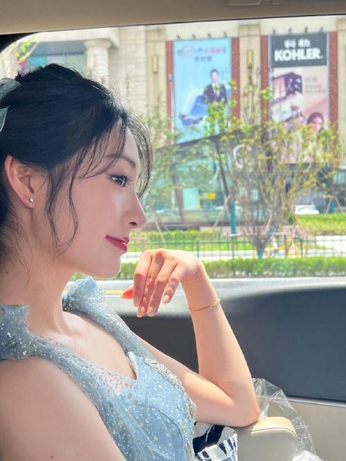 欧美3p人妻在线的相关介绍