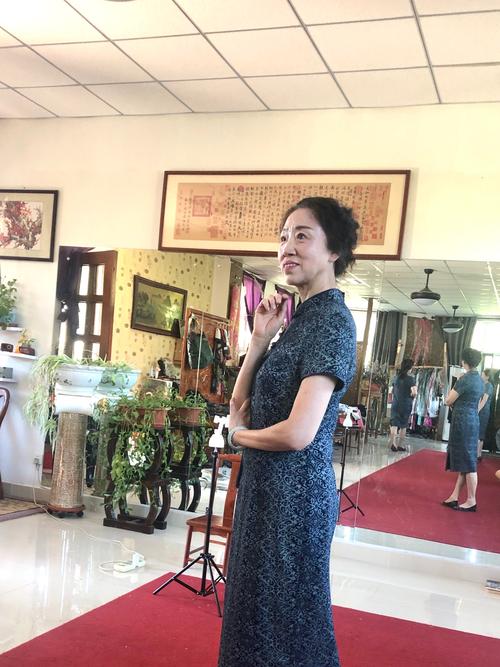 人妻啪啪啪啪啪的相关介绍