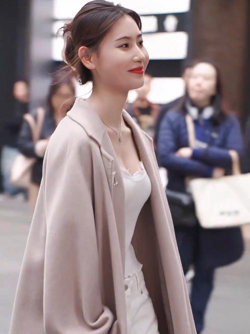 熟女啪啪啪啪啪的相关介绍