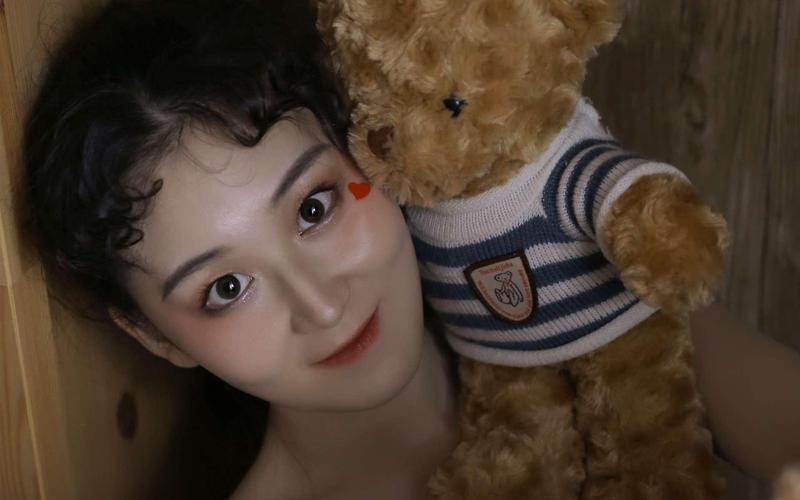 九九啪啪人妻的相关介绍