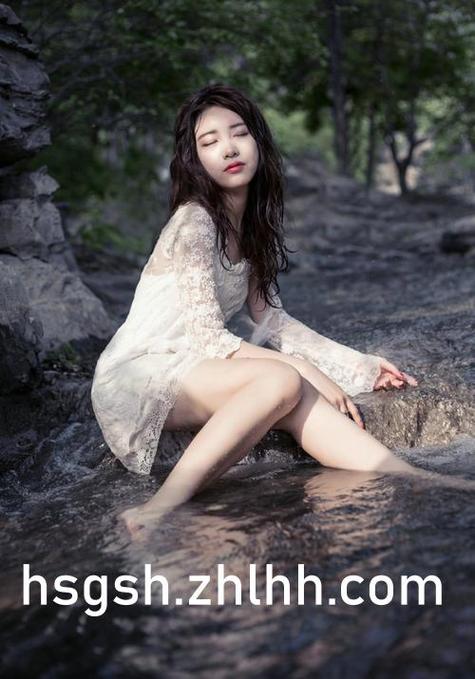 欧美男模大尺度写真的相关介绍
