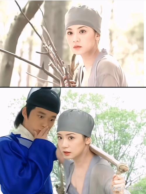 操美女老师的逼的相关介绍