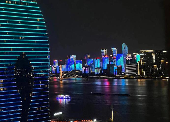 后入人妻小说的相关介绍