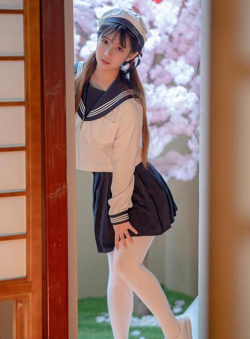 人妻熟妇啪啪的相关介绍