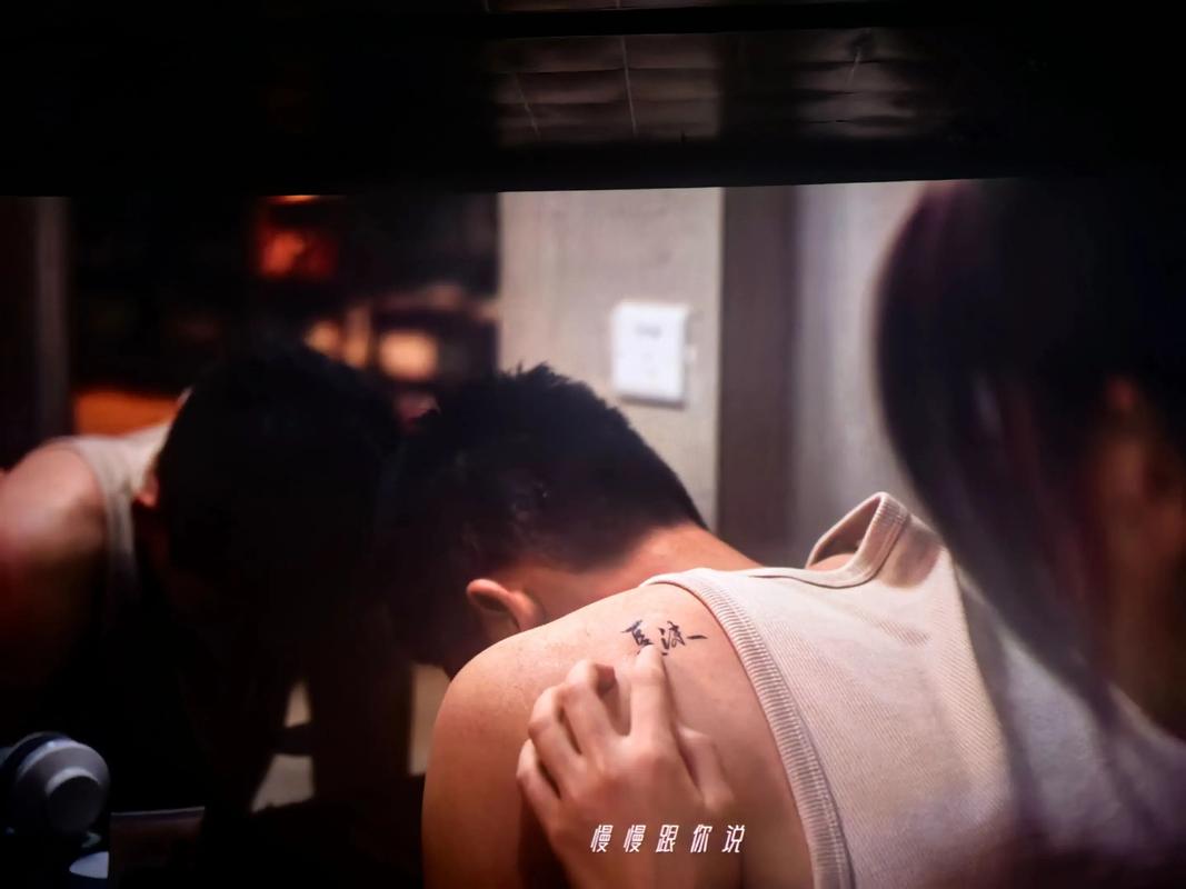 亚洲美女一区二区三区av在线的相关介绍