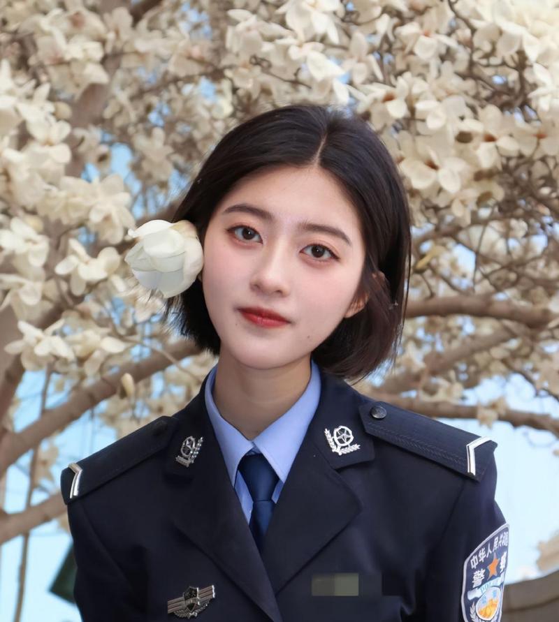 少妇av一区的相关介绍
