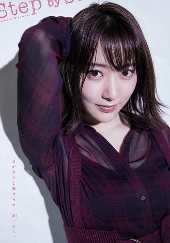 操美女操哭视频的相关介绍
