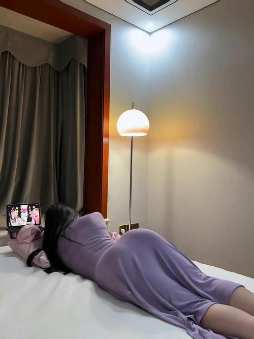 夜色一级淫片aaaaa片的相关介绍