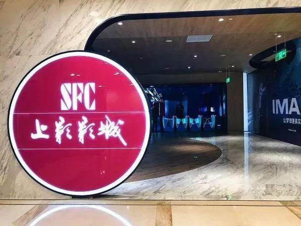 一边亲一边摸一边免费视频的相关介绍